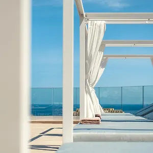 Hyatt Regency Malta فندق